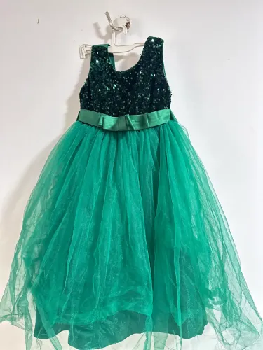 Vendo vestido de festa menina 5/6 anos 