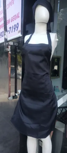 Aventais de garçom e bandana