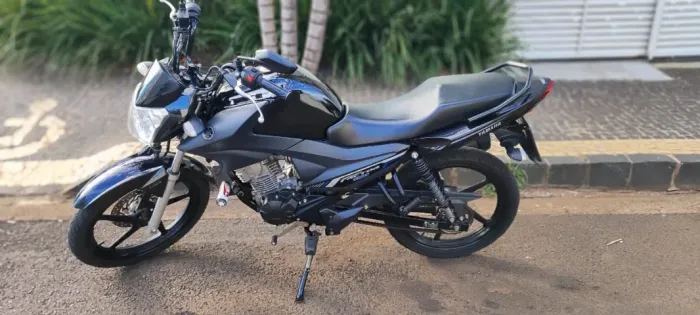 Motocicleta Factor 150 ED 2022 Único Dono 14.900 km muito nova