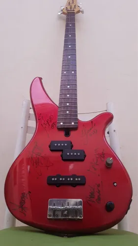 Contra-baixo Yamaha RBX170