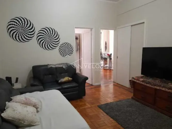 Apartamento - / Residencial / Centro