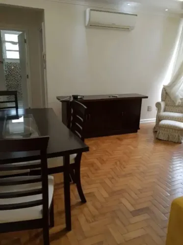 Imóvel para aluguel tem 60 metros quadrados com 1 quarto em Aparecida - Santos - SP