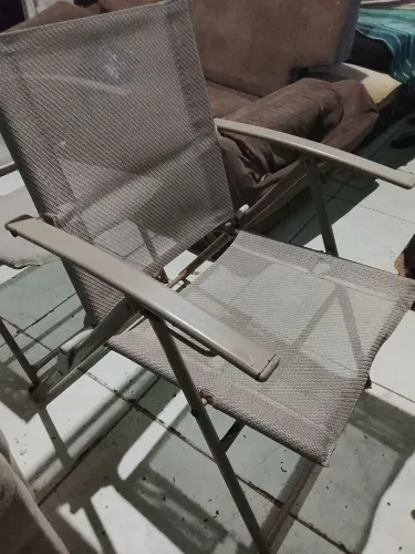 Cadeiras de praia ou piscina