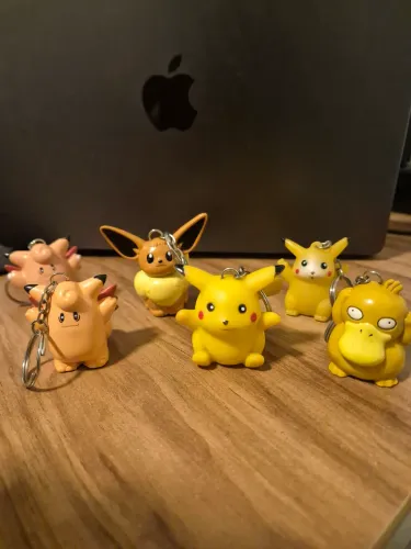 Chaveiros pokemon