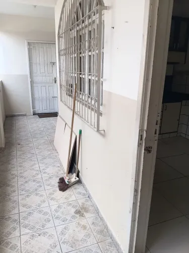 Alugo apartamento 