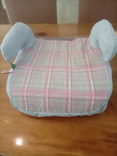 Cadeira Infantil de elevação para Carro
