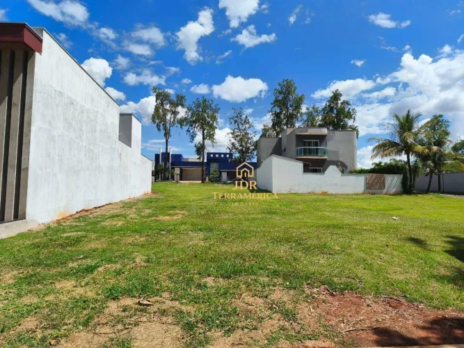 Terreno à venda no Condomínio Vila Carioba em Americana | 305 m² | Excelente localização