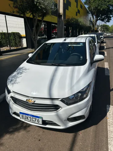 Chevrolet Onix Hatch LT 1.0 8V Flex Mec. 4P 2019