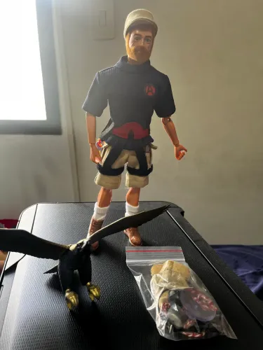 Boneco falcon missão heróica roupa réplica 