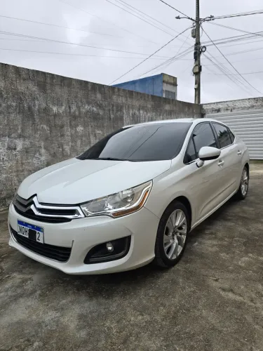 Citroen C4 Lounge Tendance 2.0 Flex 4P Aut. 2014