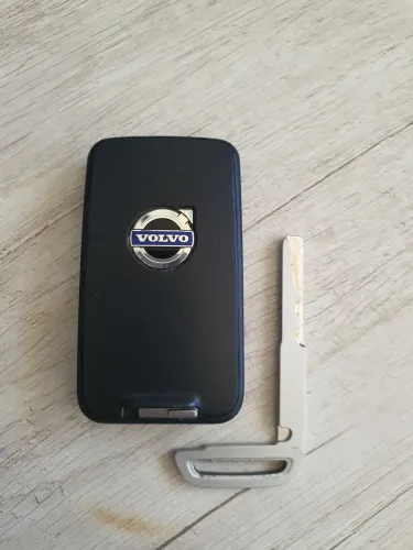 VENDO - CARCAÇA DE CHAVE ORIGINAL VOLVO XC60/S60/S80/V40!!!!!!