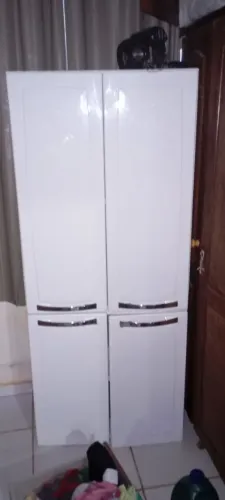 Vendo armário completo em perfeitas conservação