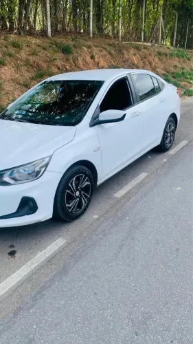 Chevrolet Onix Plus LT 1.0 12V Flex Mec. 4P 2020