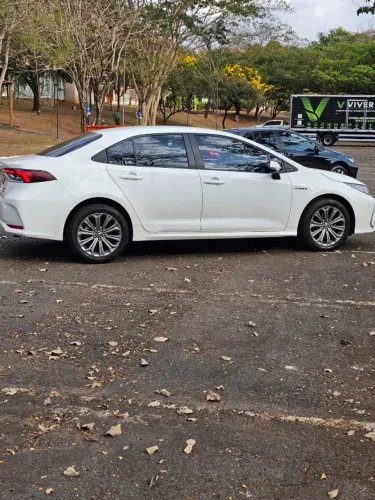 Toyota Corolla Altis Hybrid 1.8 16V Flex Aut. 2020