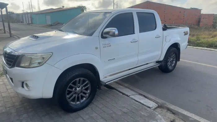 Toyota Hilux CD D4-d 4X4 3.0 TDI Dies. Mec. 2012