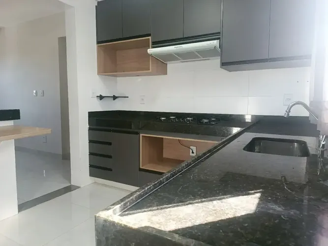 Cobertura à venda excelente padrão de acabamento