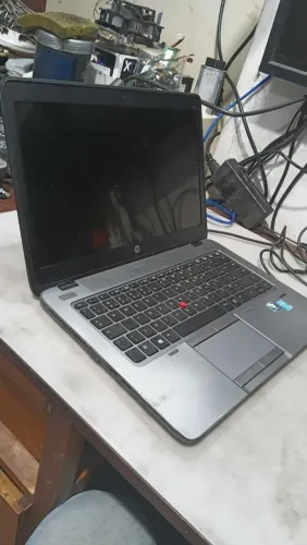 I5 5 geração 5 geração , memória Ddr4 <br>MGemoria DDR4 85 GB<br>SSD 120GB<br>WINDOWS 11<br>BATERIA OK