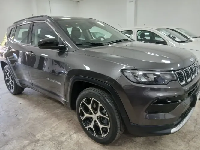 Jeep Compass Long. T270 1.3 TB 4X2 Flex AUT 2026
