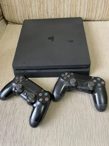 Playstation 4 Slim 500GB