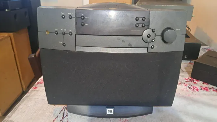 Rádio relógio JBL Harmony 230 RDS