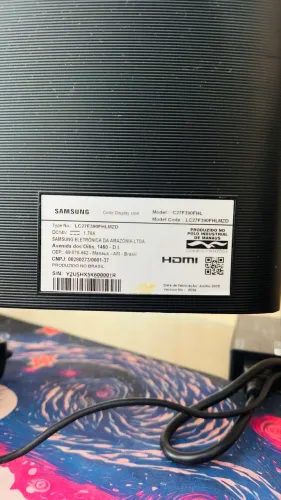 Monitor 27 Curvo Samsung - FullHD