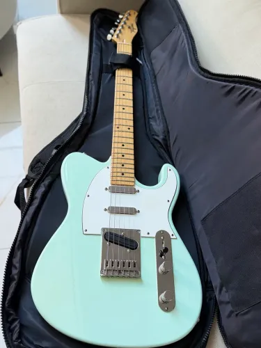 Guitarra Telecaster