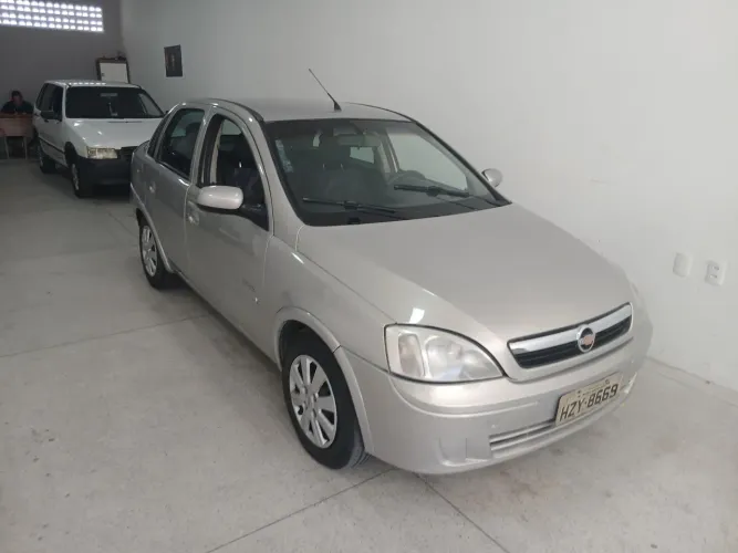 Chevrolet Corsa Sedan 1.8 MPFI Flexpower 8V 4P 2004