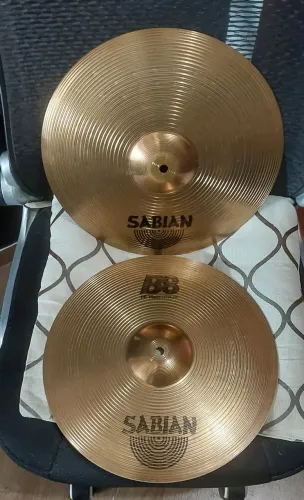 Pratos Sabian Chimbal e Ride