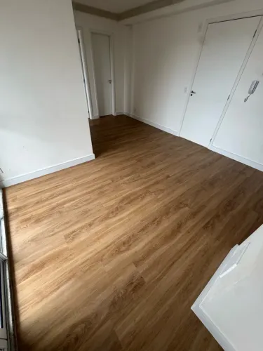 PISO VINÍLICO E LAMINADO EM SÃO PAULO | VENDA E INSTALAÇÃO