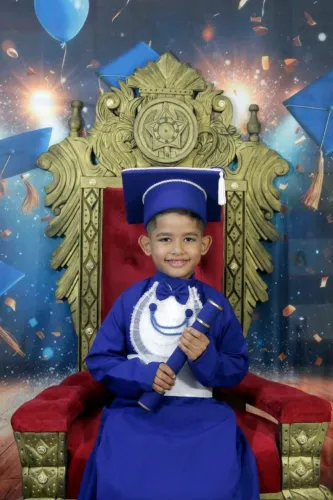 Beca de formatura infantil