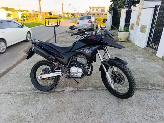 XRE 300 motor zero troco parcelo 18 x cartão