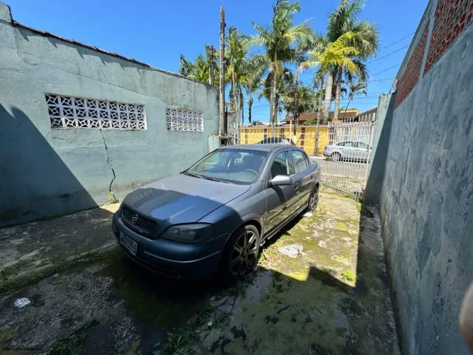 Casa para Venda em Praia Grande, Cidade da Criança, 2 dormitórios, 2 banheiros, 2 vagas
