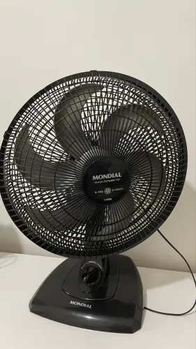 Ventilador de mesa Mondial Maxi Power 40