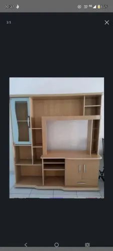 Vendo uma Estante