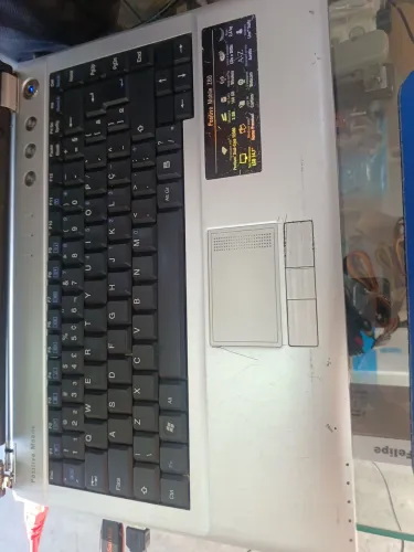 Notebook positivo mobile z80 