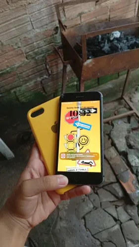 Vendo ou troco esse iphone 8 todo ok