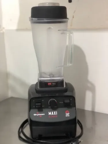 VENDE-SE LIQUIDIFICADOR SKYMSEN MAXI BLENDER