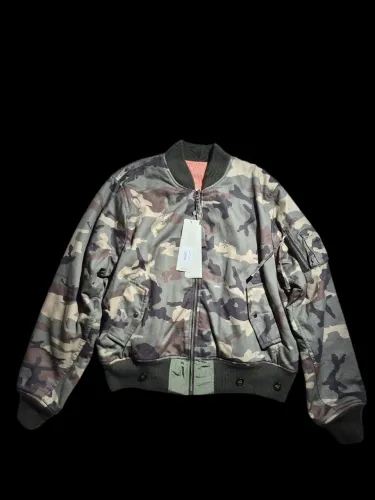 Jaqueta Bomber camo Piet