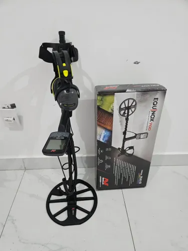 Detector de metais minelab equinox 700