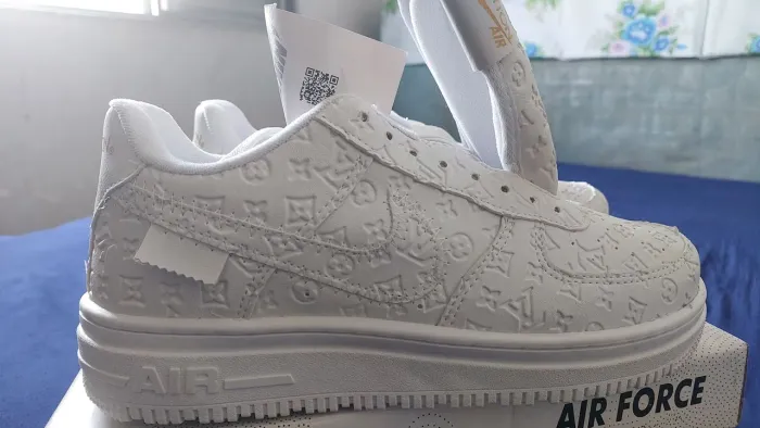 Tenis Nike Louis Vuitton Novo