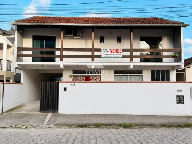 Casa com 5 quartos à Venda, Figueira - Gaspar