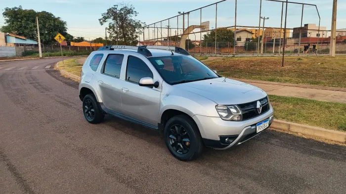 Renault Duster Dynamique 2.0 Hi-flex 16V Aut. 2017