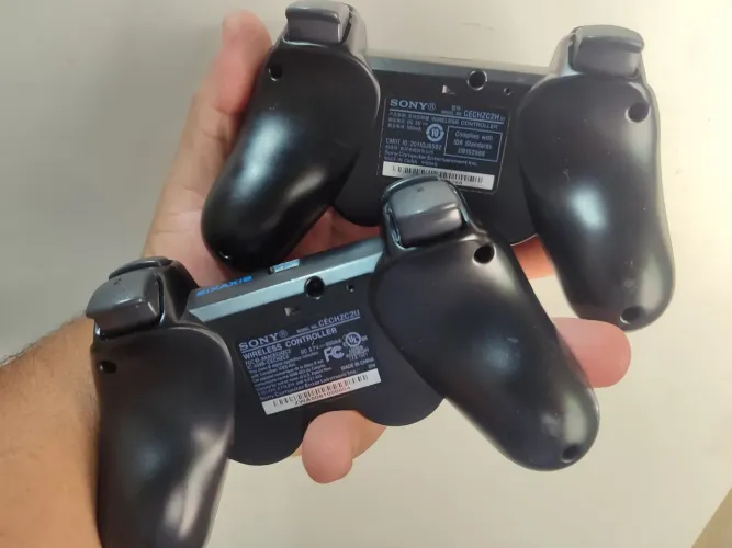 Controles Playstation 3 original em excelente estado