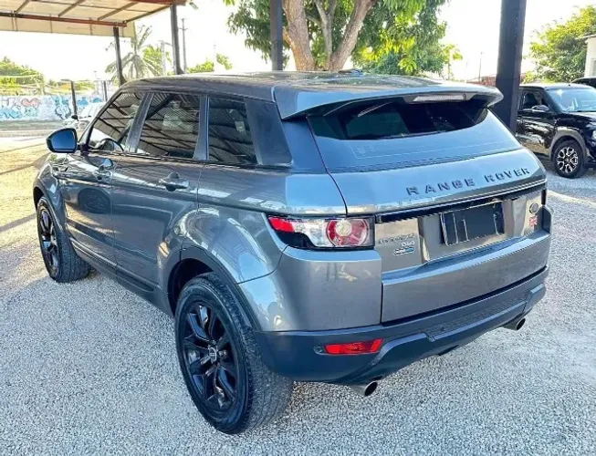 Land Rover Range Rover Evoque Pure Tech 2.0 Aut. 5P 2015