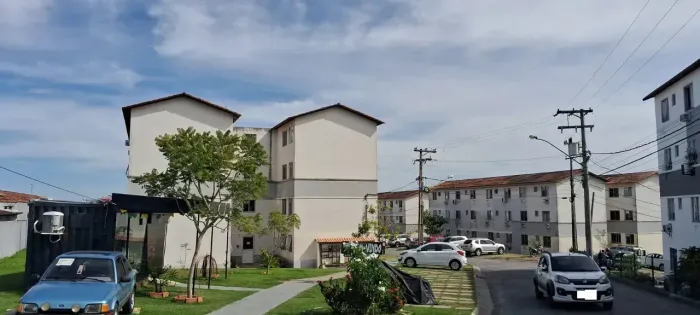 Apartamentos para locação na Virgem Santa em Macaé/RJ, 02 Quartos, 1 Vaga, Lazer completo.