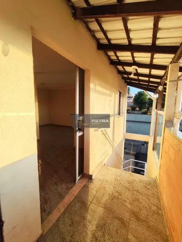 Kitnet Amplo com Varanda no Centro de Contagem - Excelente Localização!