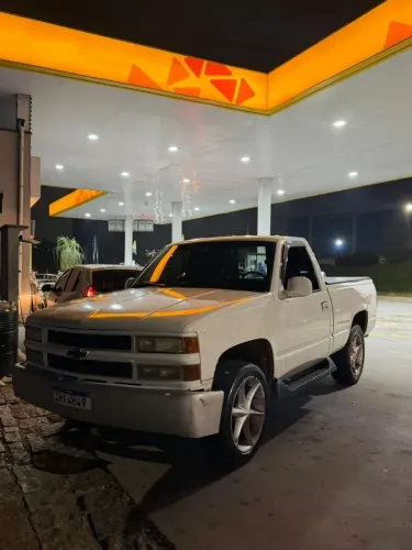 Chevrolet Silverado 4.1 1998