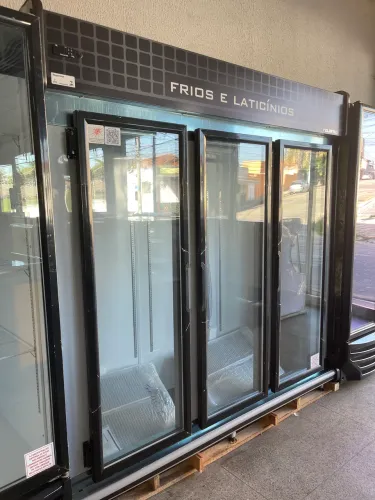 Conveniência 3 portas - Novo com garantia! 