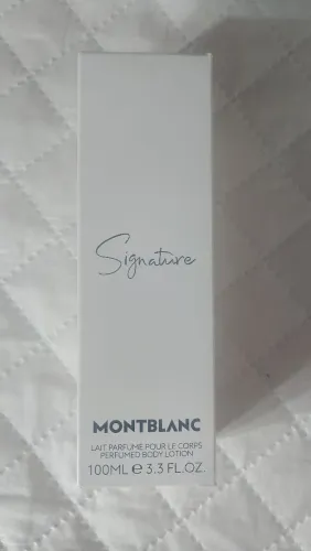 SIGNATURE