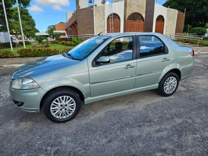 Fiat Siena EL Celeb. 1.0 MPI Fire Flex 8V 4P 2011